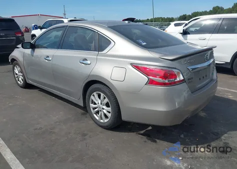 2014 Nissan Altima 2.5 S z USA, uszkodzony, nr VIN 1N4AL3AP4EC144879